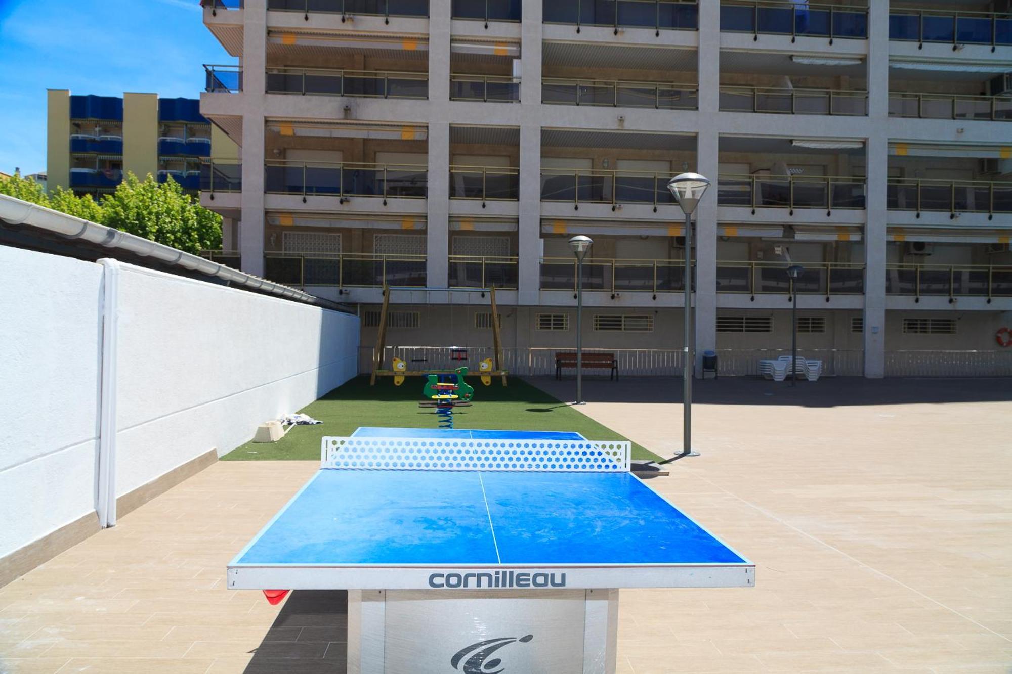Uhc Michelangelo Apartments Salou Extérieur photo