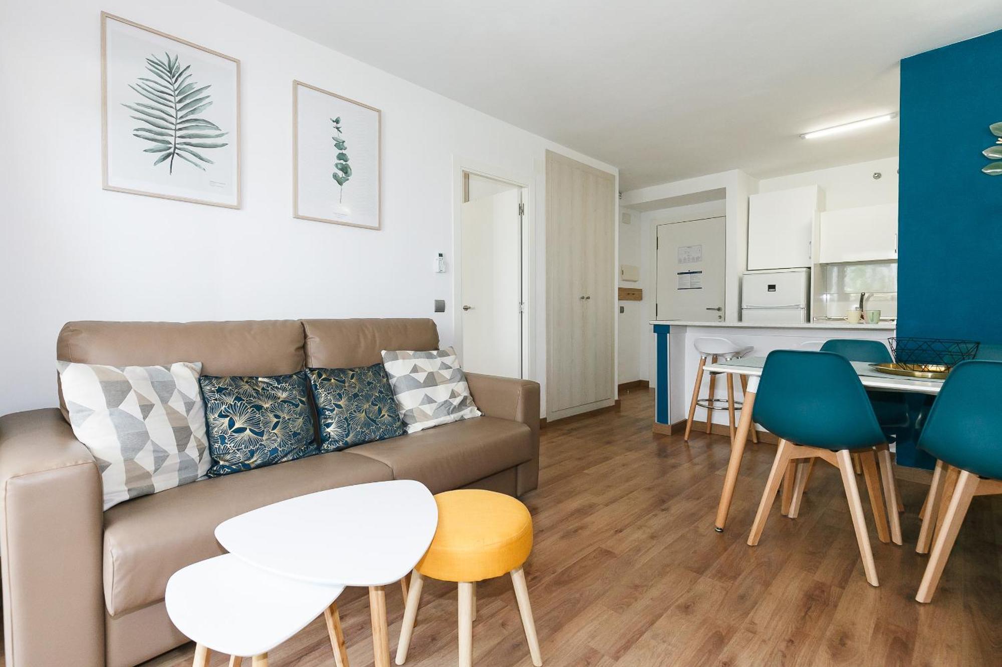 Uhc Michelangelo Apartments Salou Chambre photo