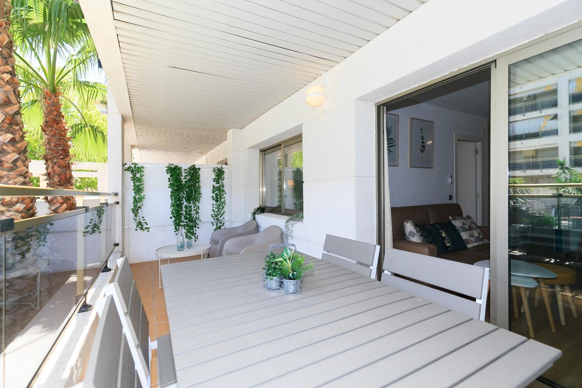 Uhc Michelangelo Apartments Salou Chambre photo