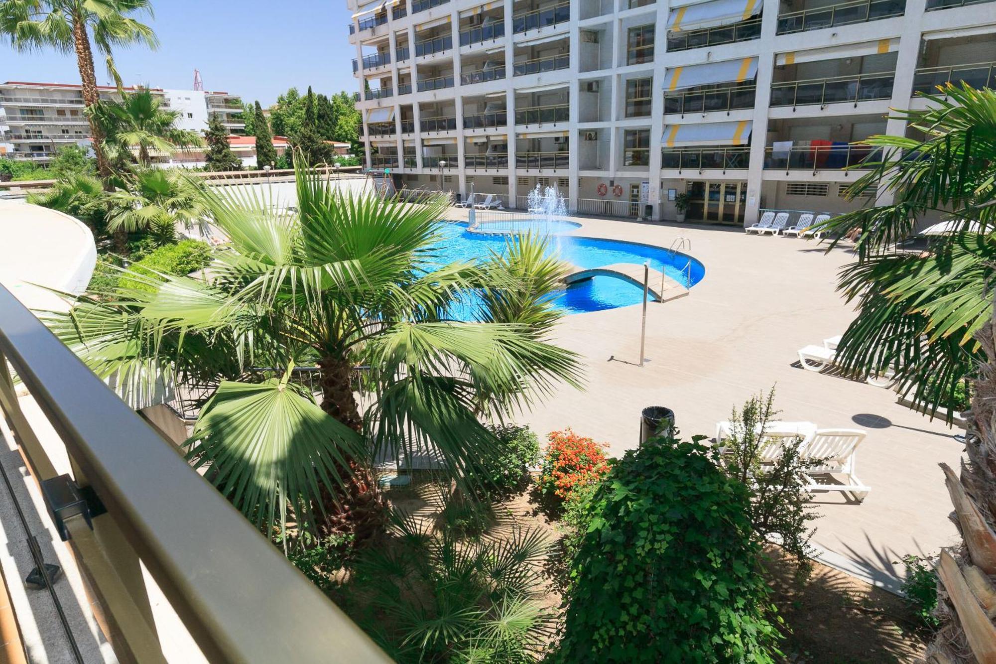 Uhc Michelangelo Apartments Salou Chambre photo