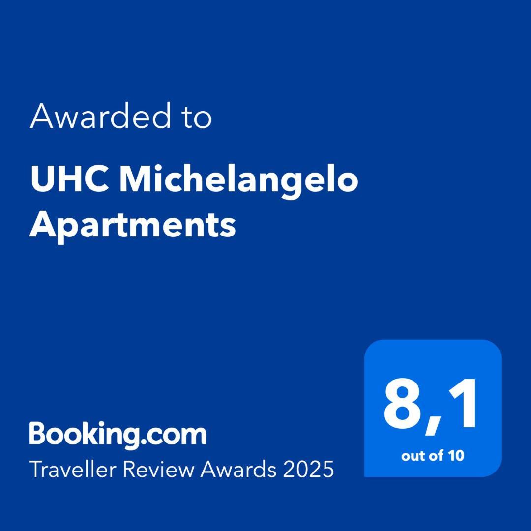 Uhc Michelangelo Apartments Salou Extérieur photo