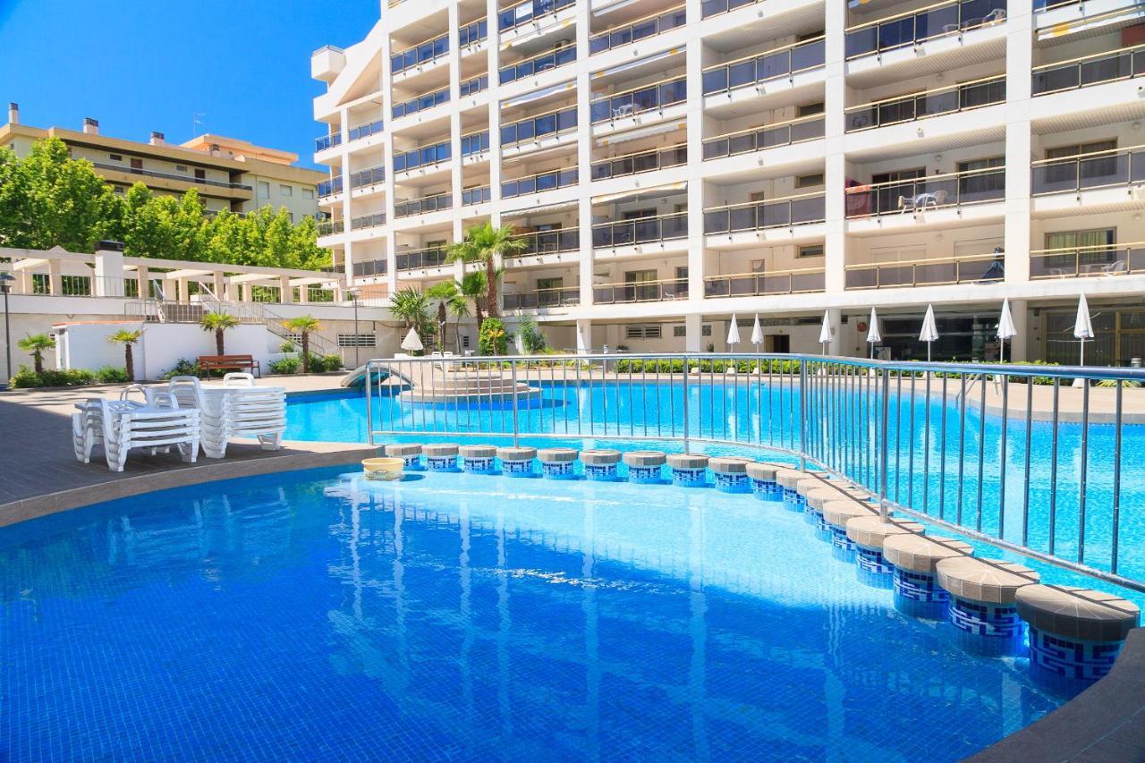 Uhc Michelangelo Apartments Salou Extérieur photo