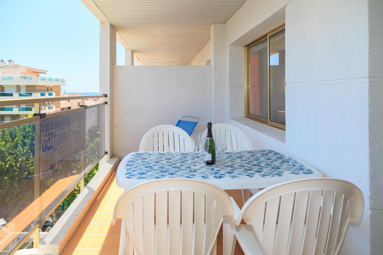 Uhc Michelangelo Apartments Salou Extérieur photo
