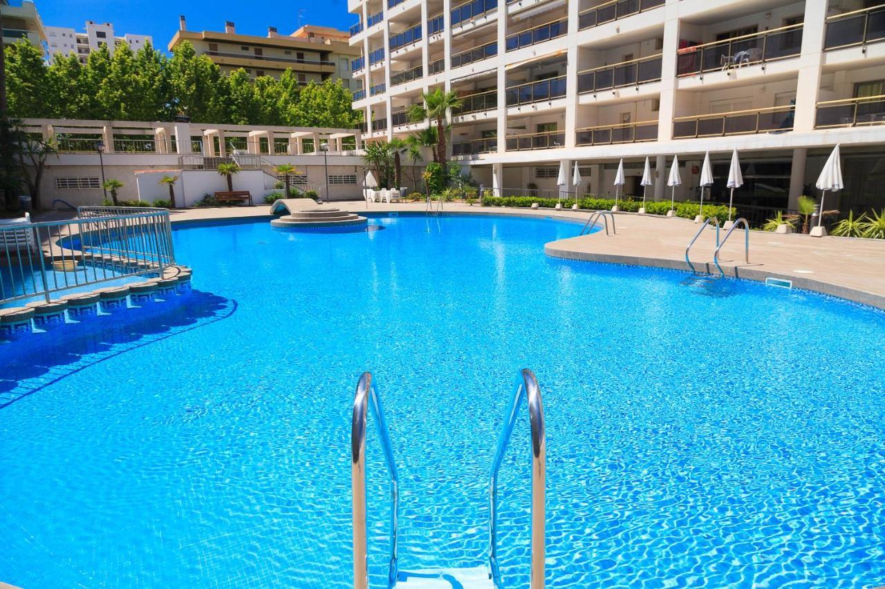 Uhc Michelangelo Apartments Salou Extérieur photo